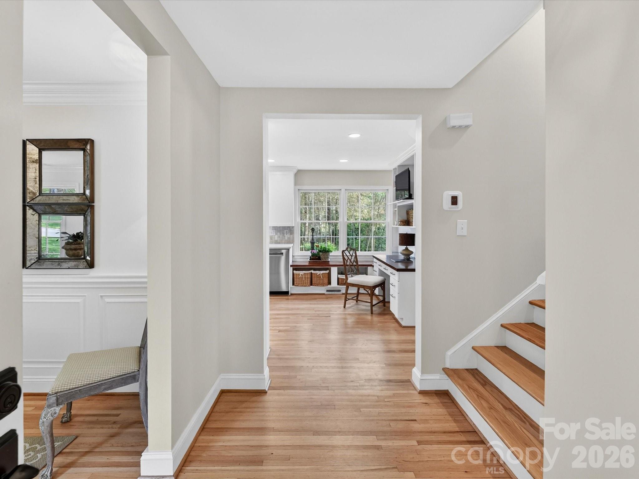 2818 Hinsdale Street