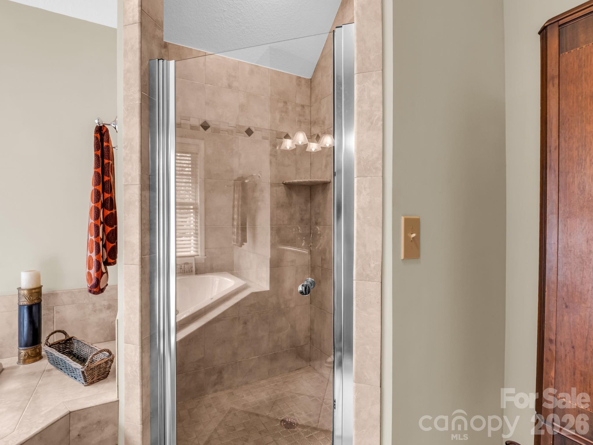 Kanuga Forest - Residential