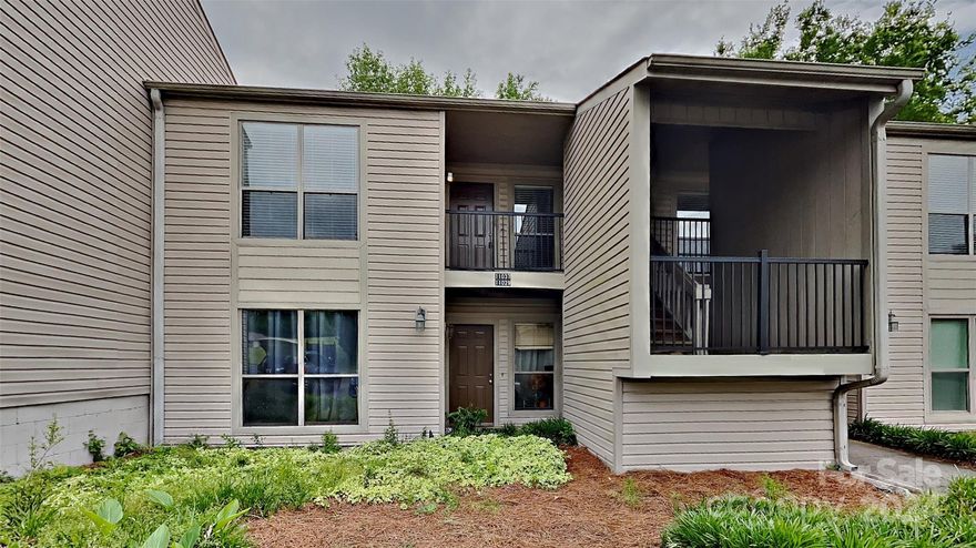 Welcome Home! This one bedroom and one bathroom condo in South Charlotte area has a lot to offer. Some of the features include a spacious bedroom with a walk-in closet, a balcony overlooking a wooded area, and an updated bathroom. HOA includes water, lawn and pool access. Carmel Village has easy access to 485, shopping, dining and entertainment.