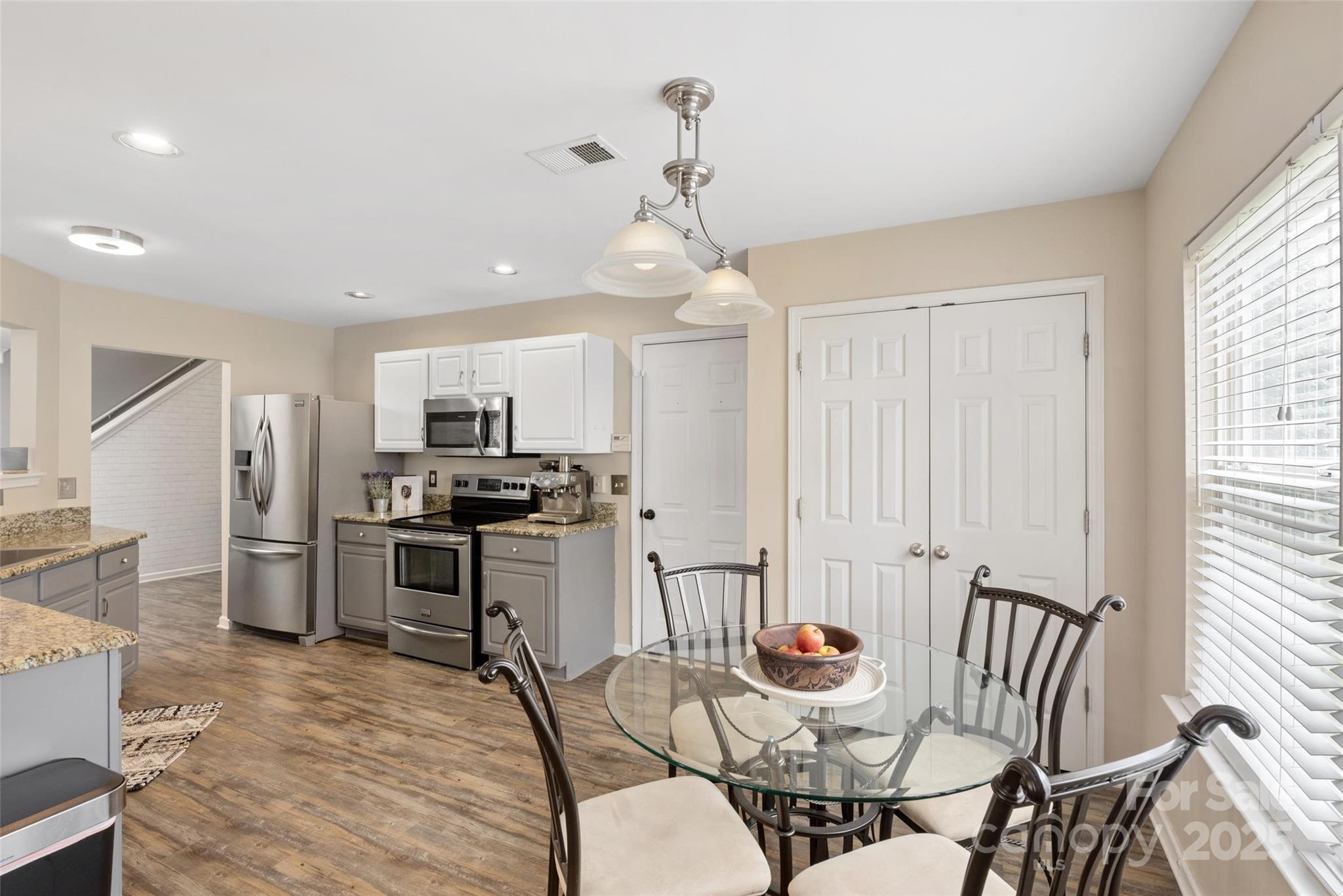 Highland Creek - Residential