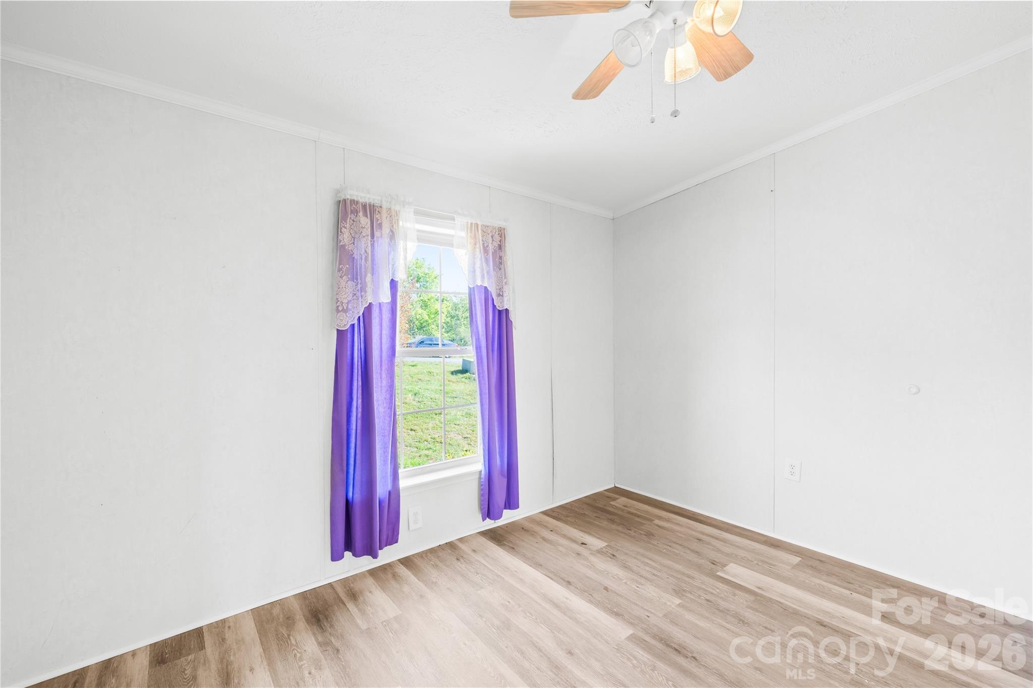 Twin Oaks Estate - Residential