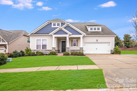 16004 Deer River Road Charlotte NC 28278