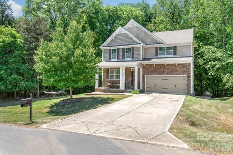 Photo of 973 Autumn Glen Court, Clover, SC 29710 (MLS # 4378238)