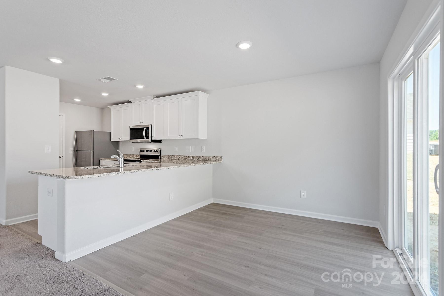 Knights Bridge - Residential