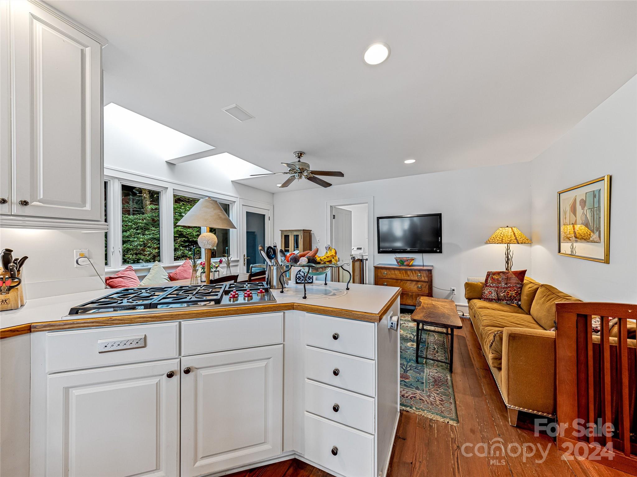 Lake Toxaway Estates - Residential