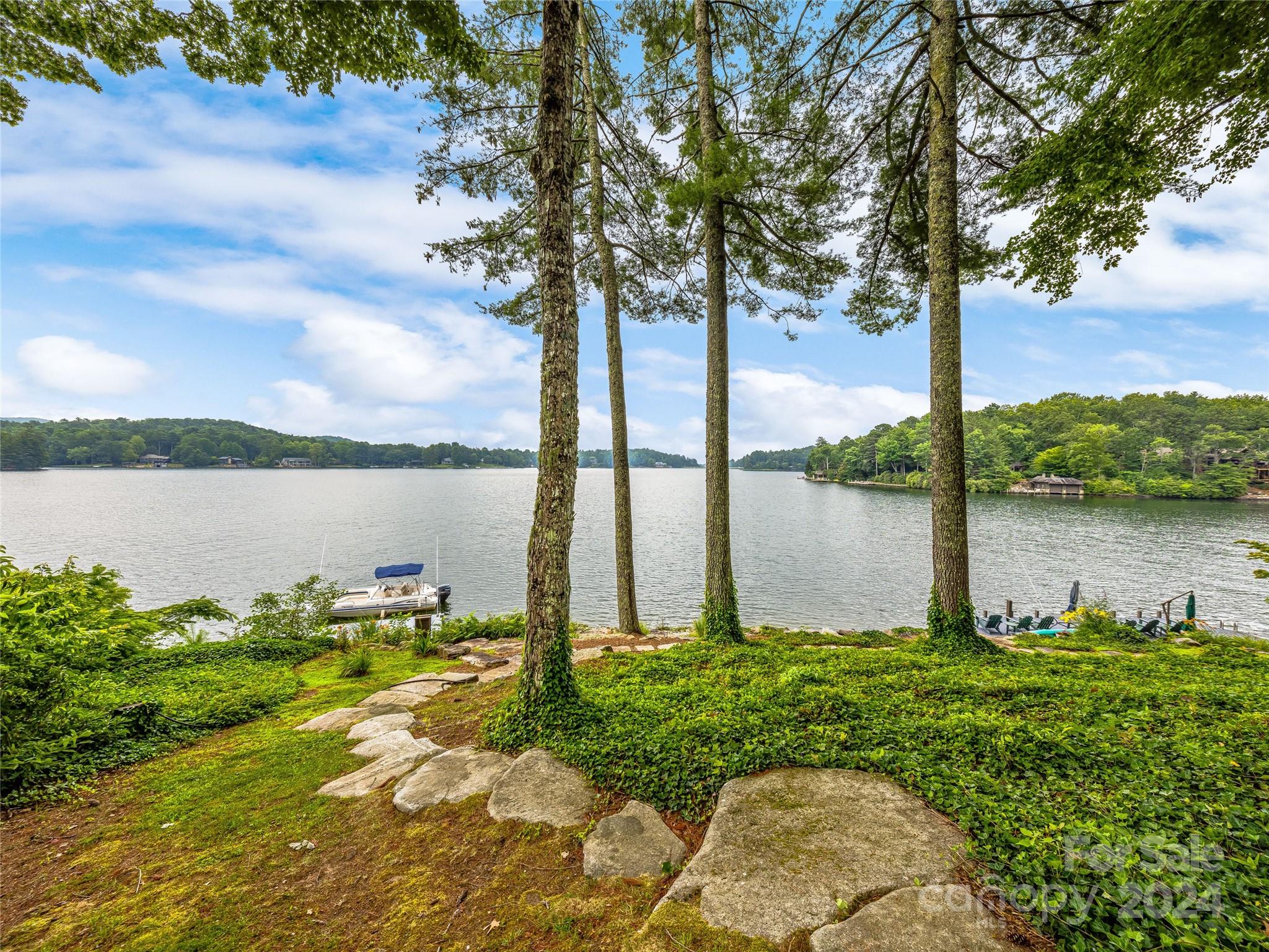 Lake Toxaway Estates - Residential