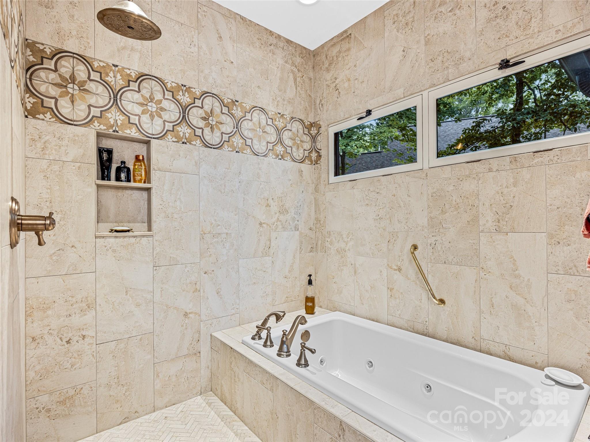 Lake Toxaway Estates - Residential