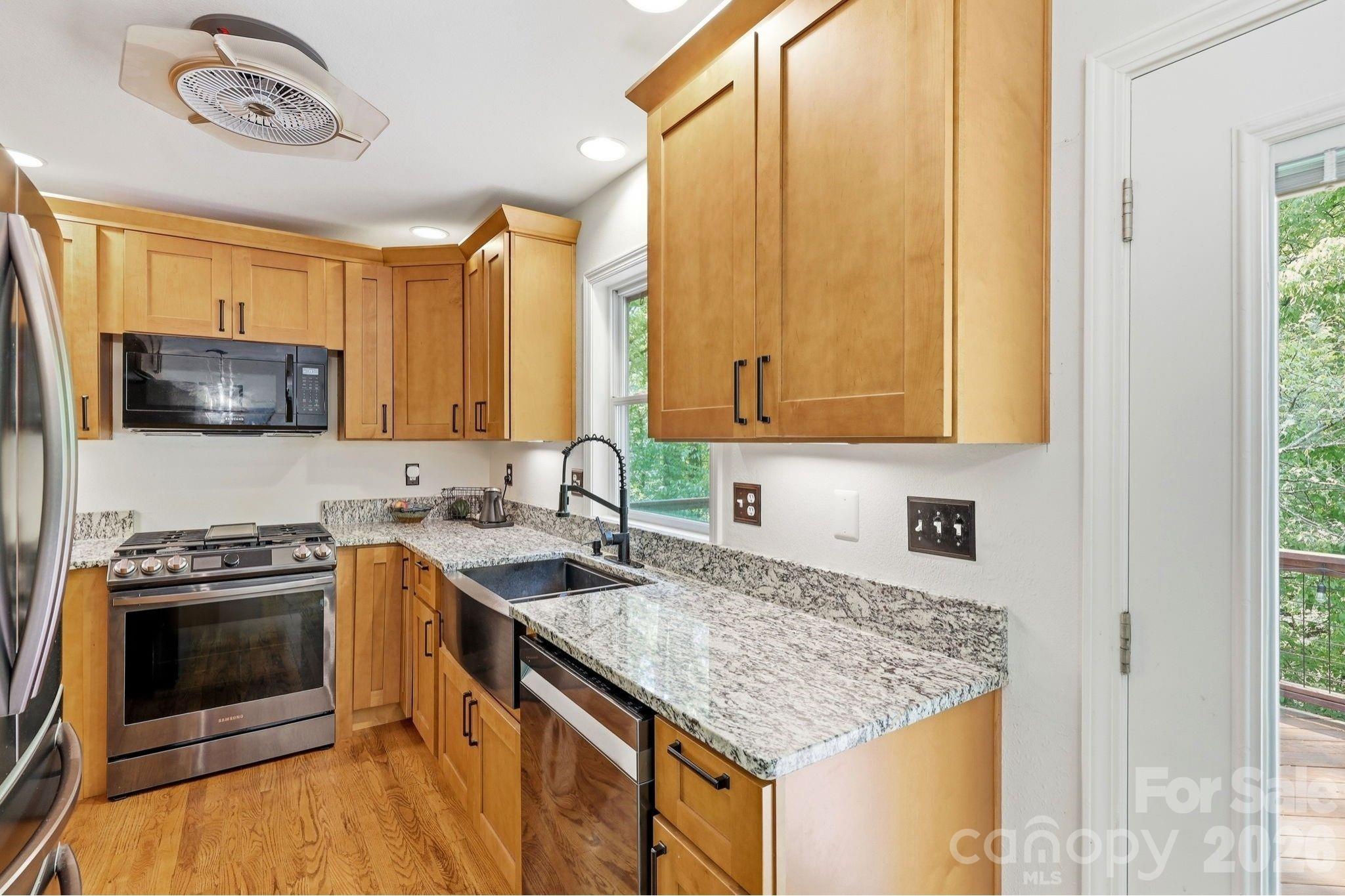 302 Rich Mountain Road