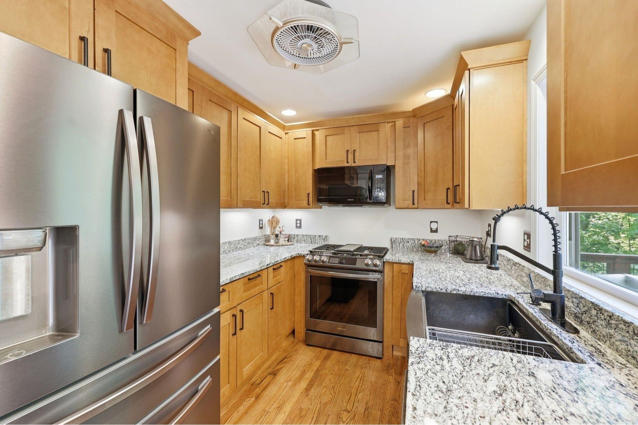 302 Rich Mountain Road