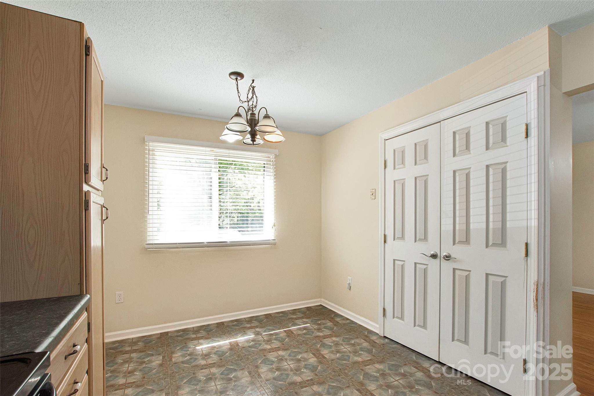 Hunters Chase - Residential