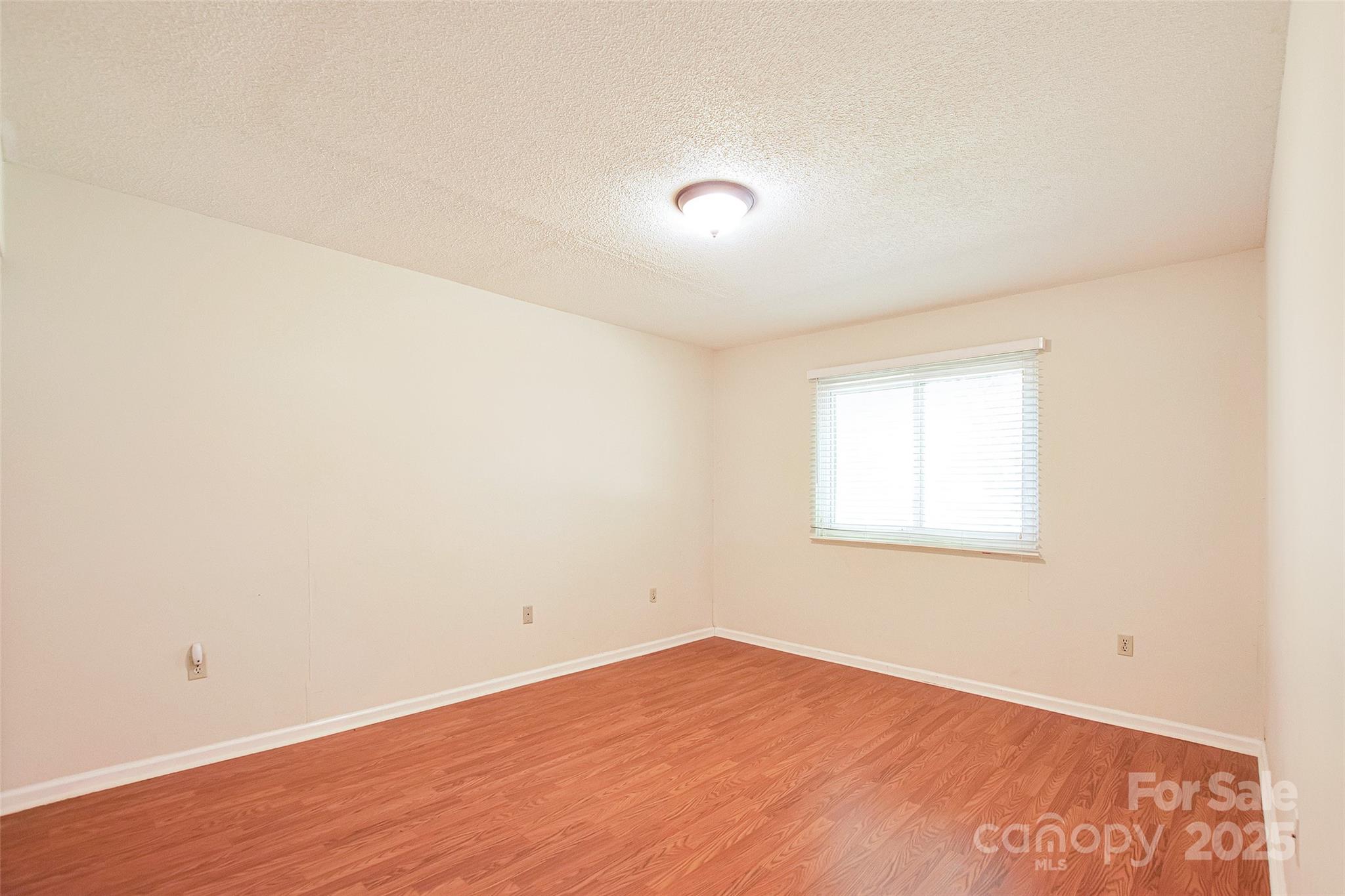 Hunters Chase - Residential