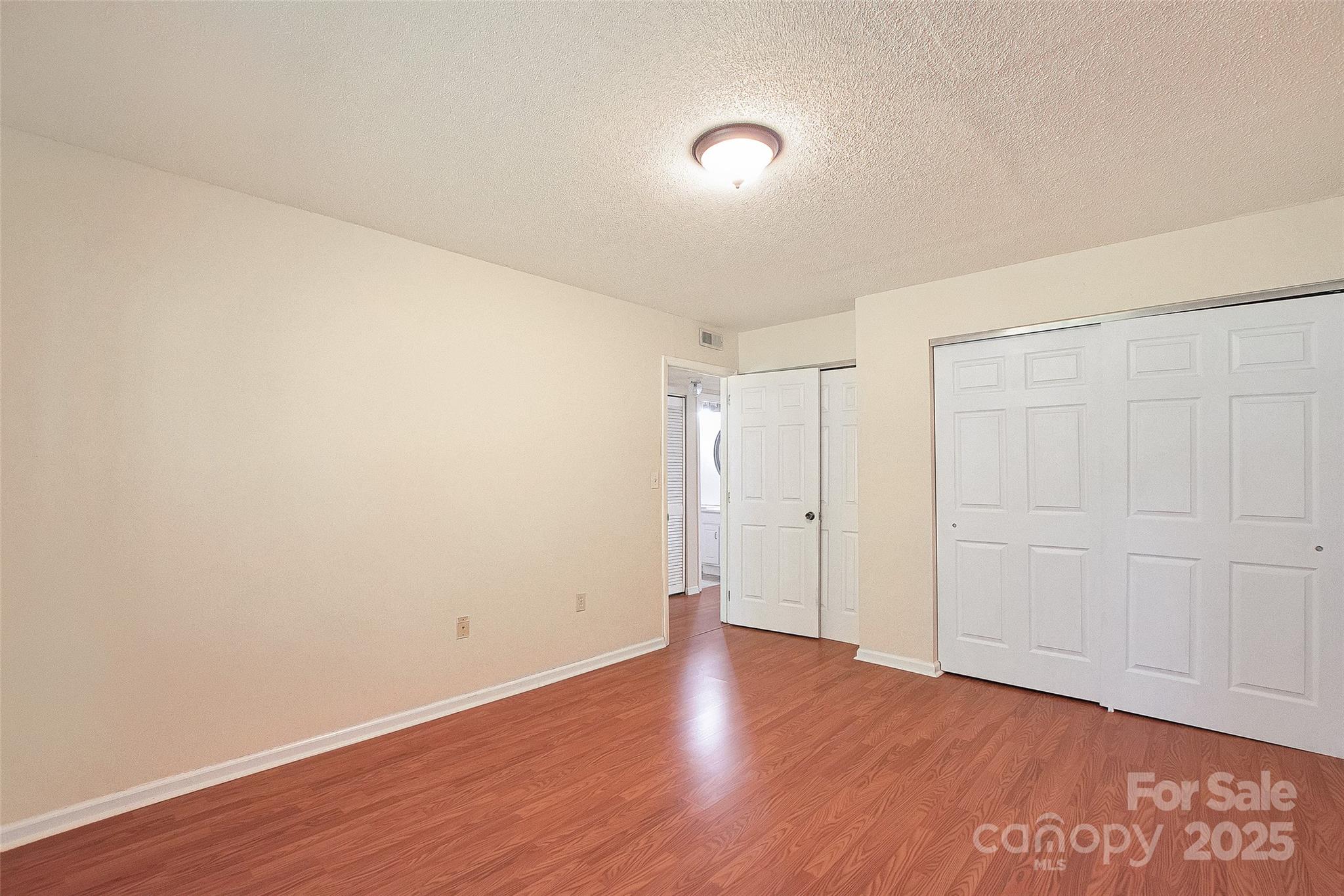 Hunters Chase - Residential