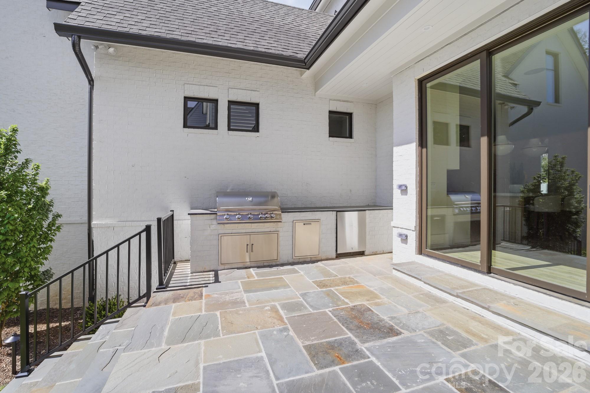 Bratton - Residential