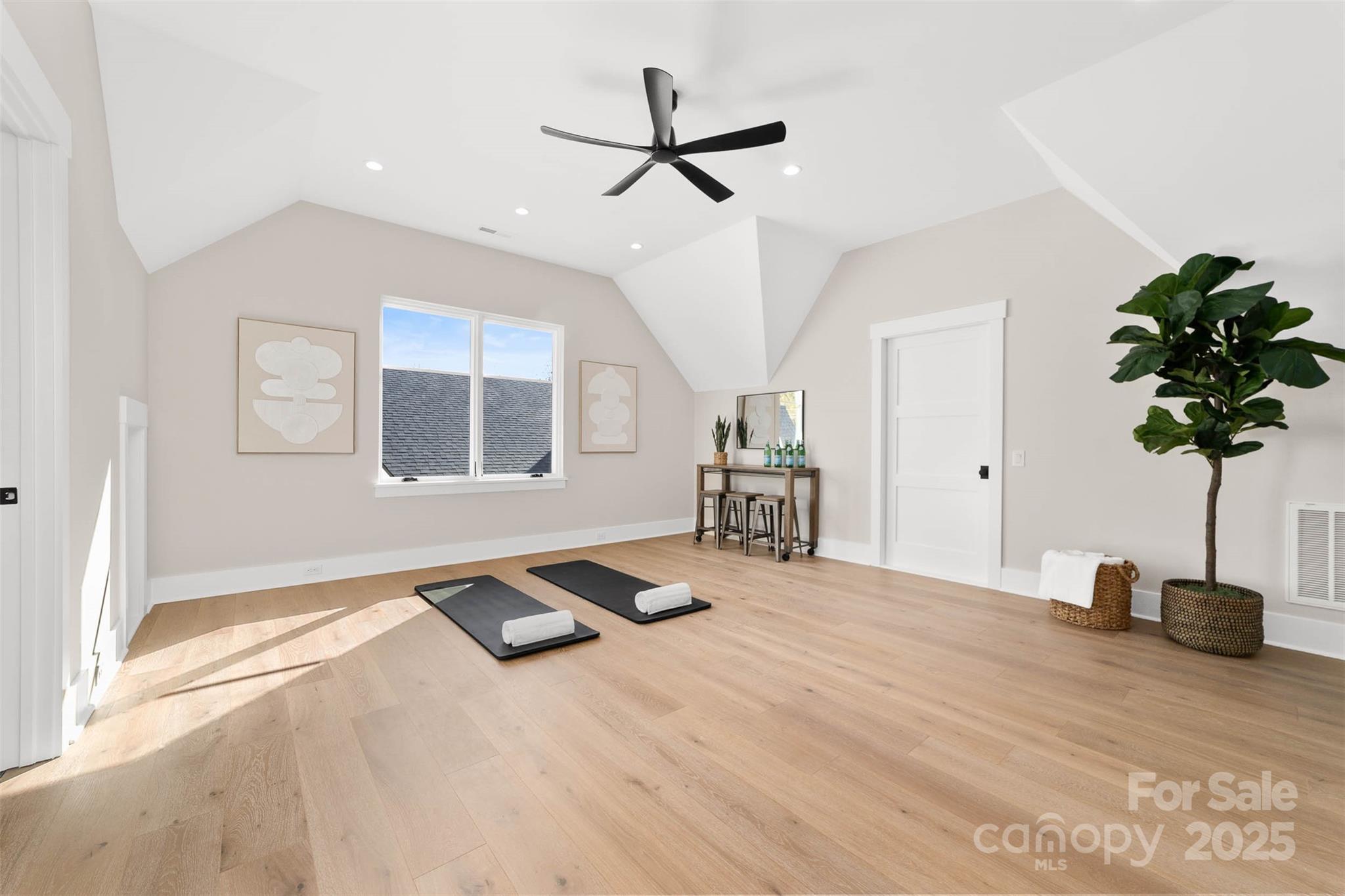 Bratton - Residential