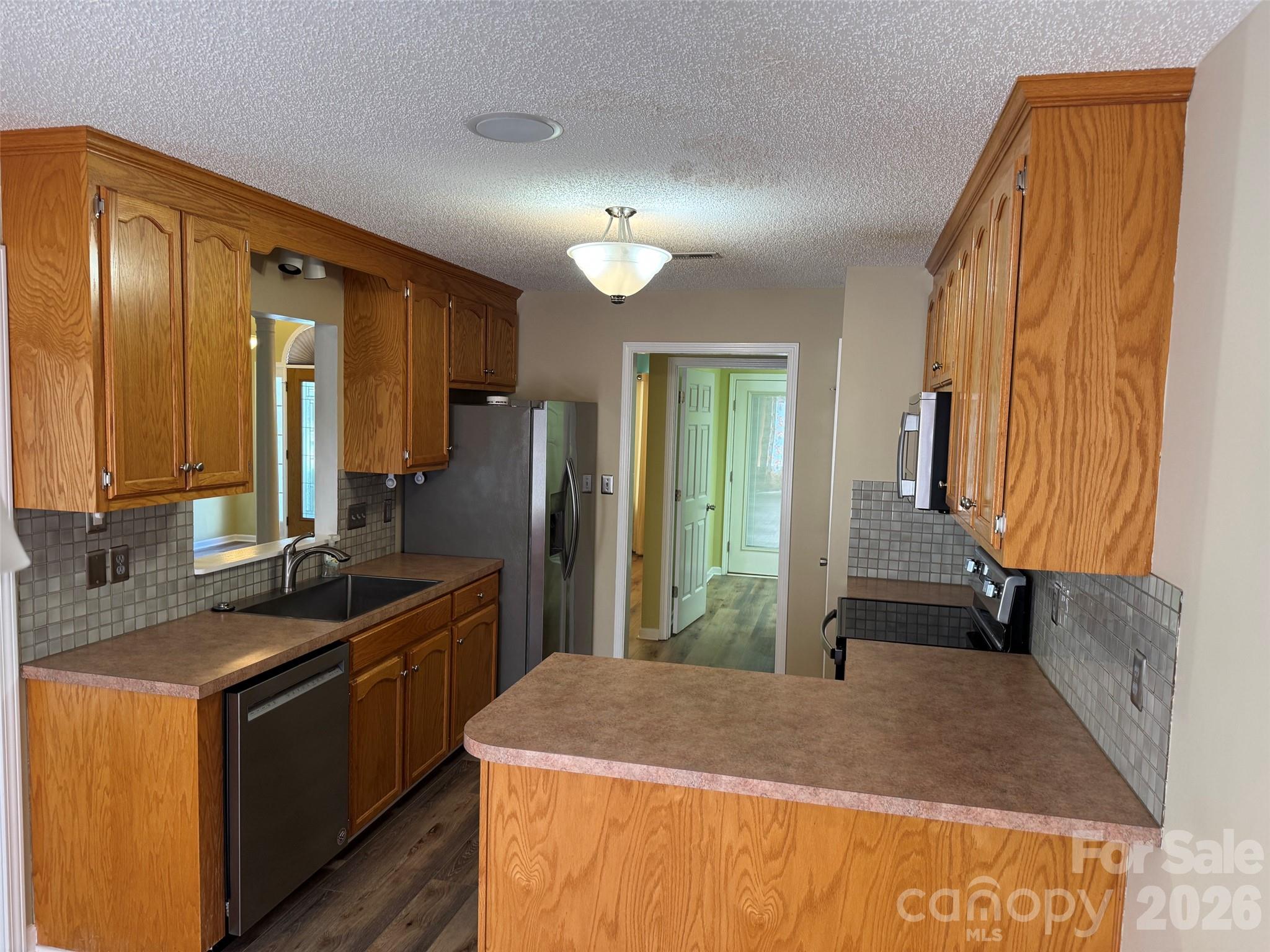 204 Silver Birch Lane