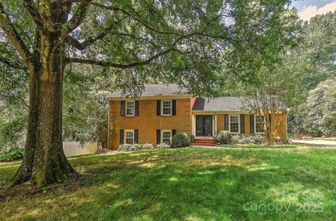 6117 Yellowood Road Charlotte NC 28210
