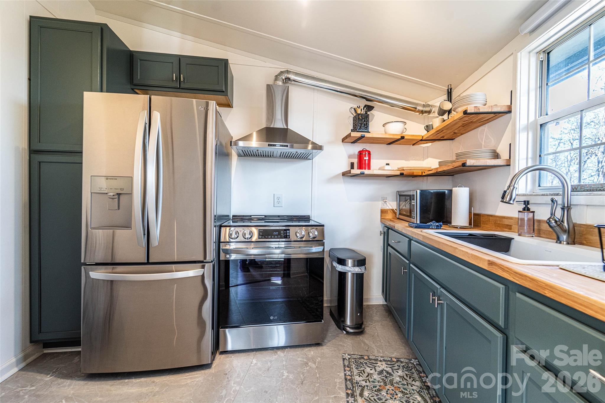 Rumbling Bald on Lake Lure - Residential