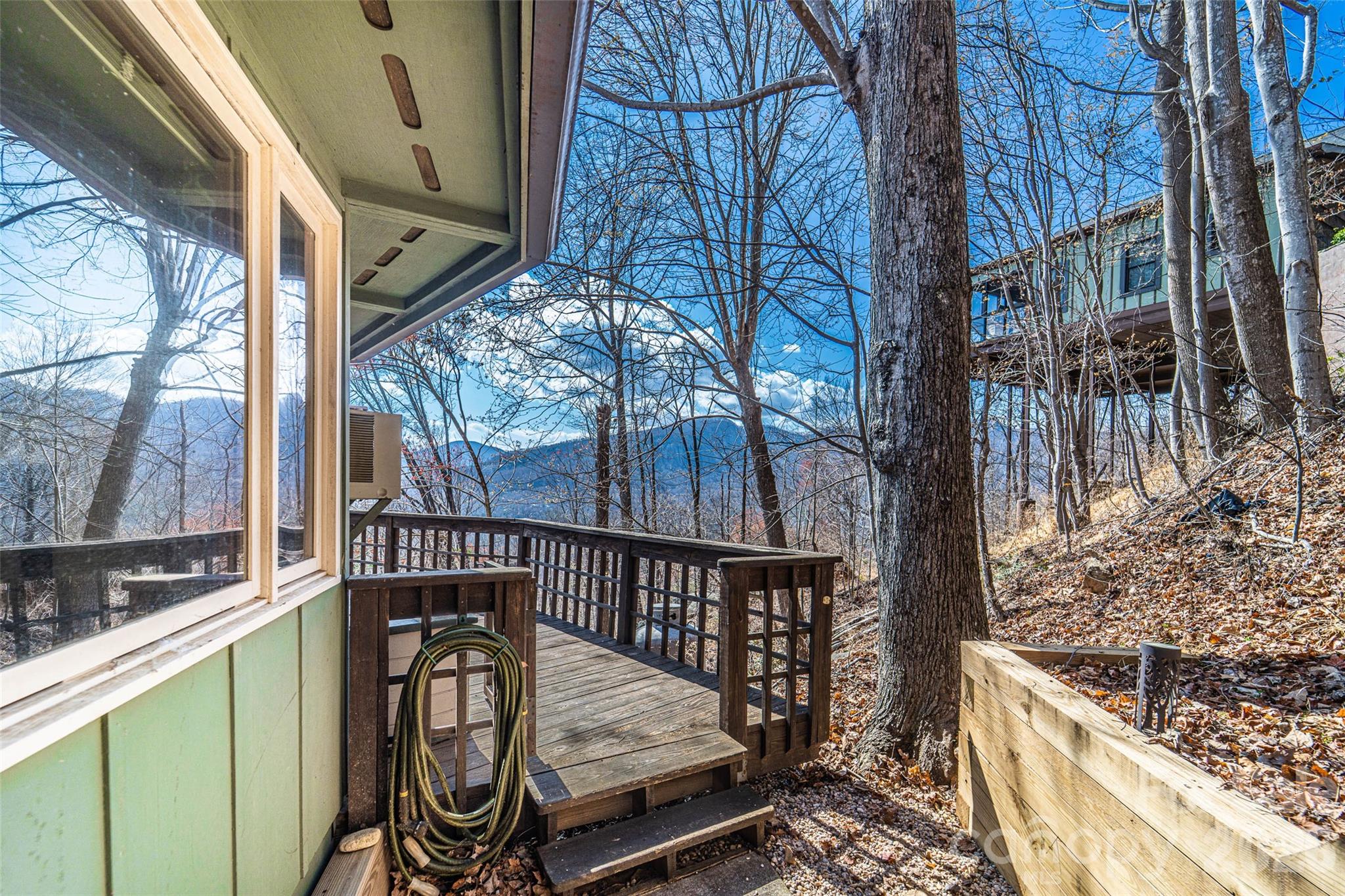 Rumbling Bald on Lake Lure - Residential