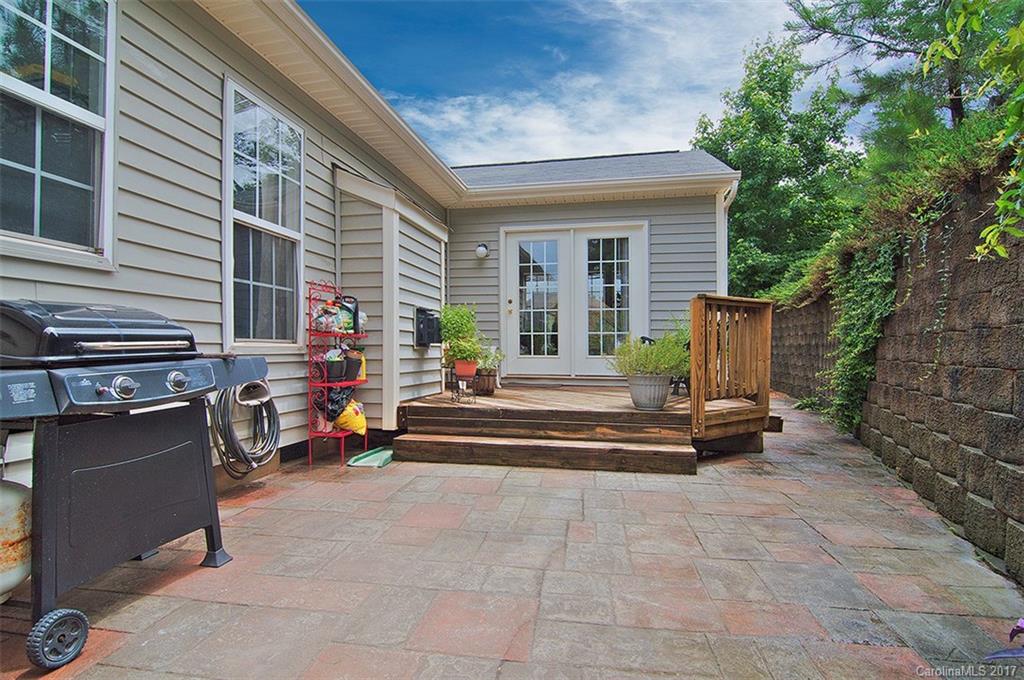 Glen Laurel - Residential