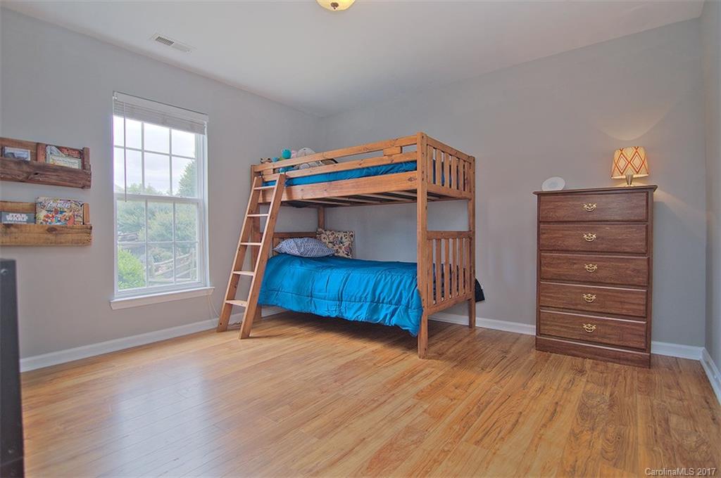 Glen Laurel - Residential