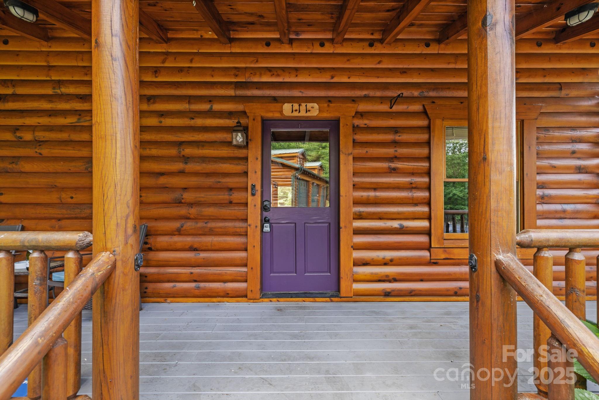 111 Grizzly Den Way