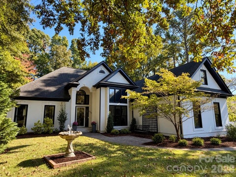 Photo of 433 Wilby Drive, Charlotte, NC 28270 (MLS # 4434525)