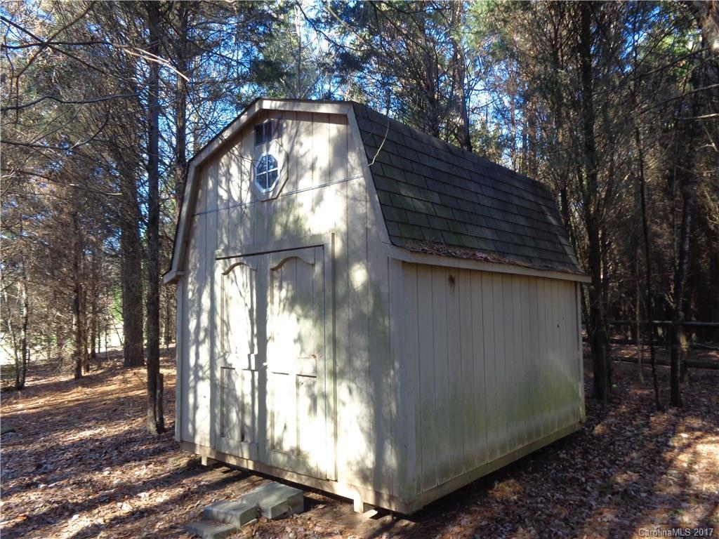 Gates At Waterside - Residential Lease