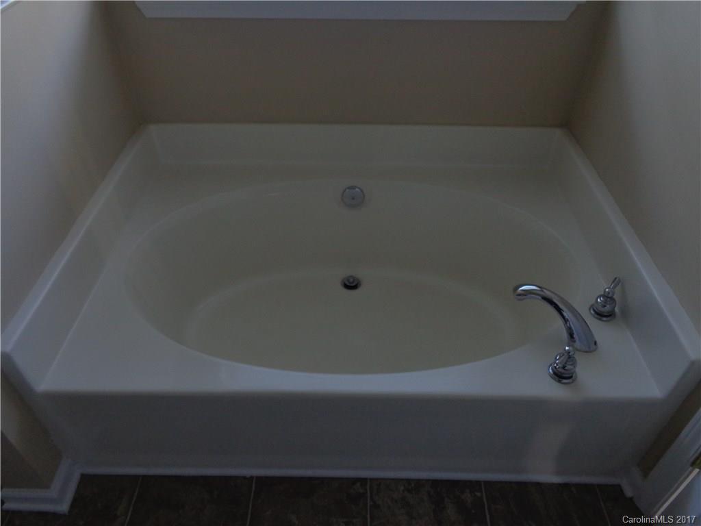 Gates At Waterside - Residential Lease