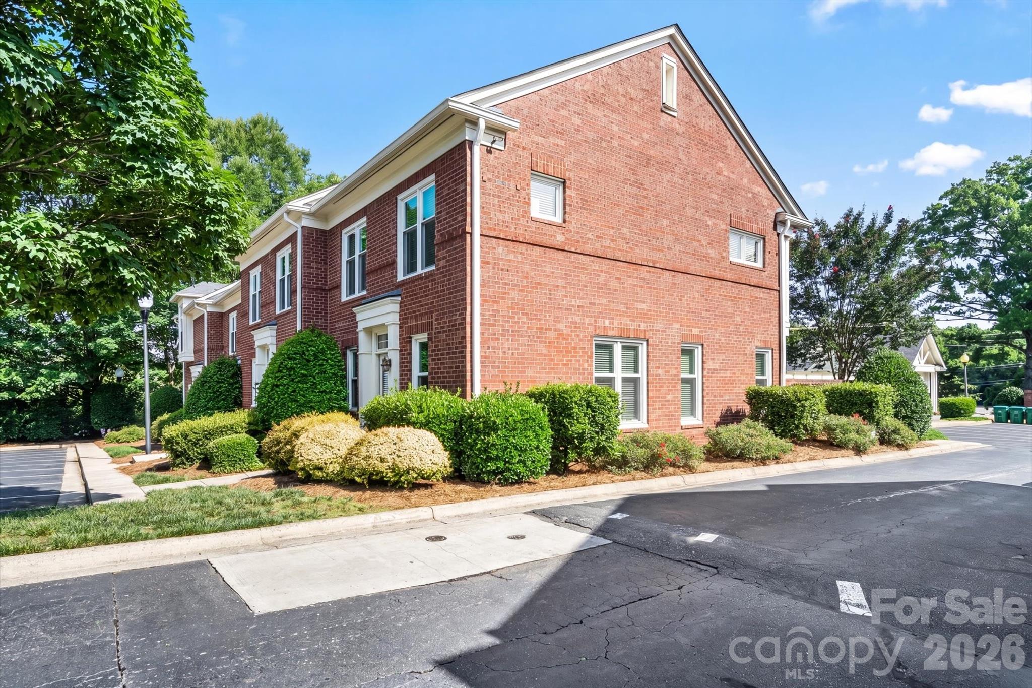 2538 Dilworth Heights Lane