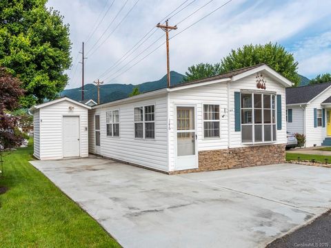 A home in Waynesville