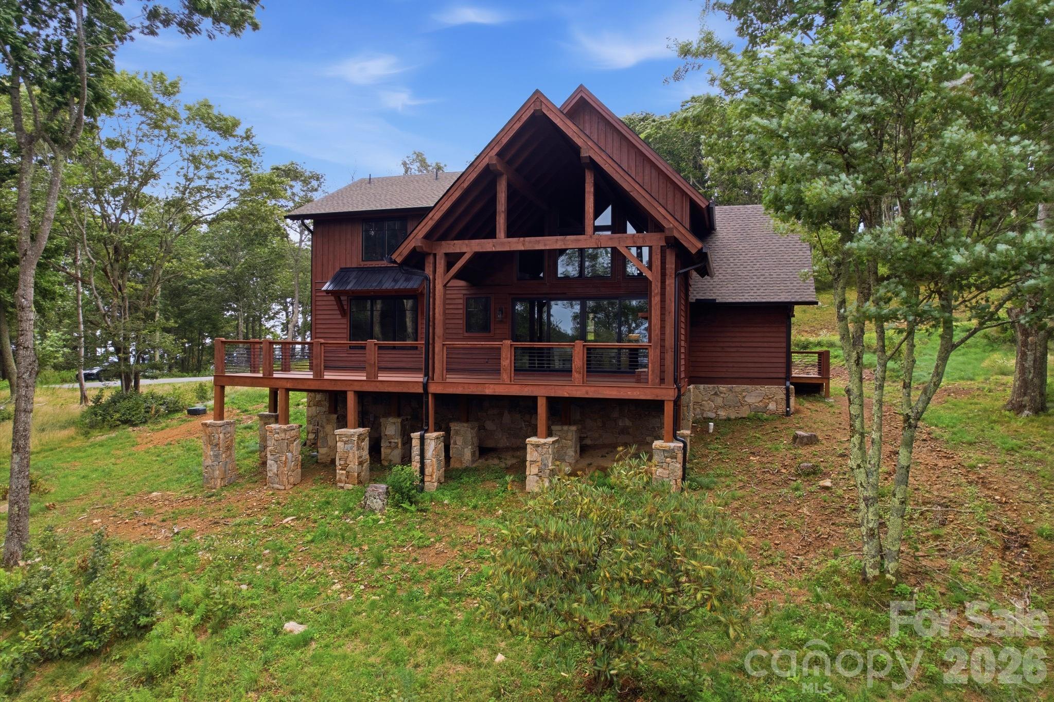 761 Foxfire Drive