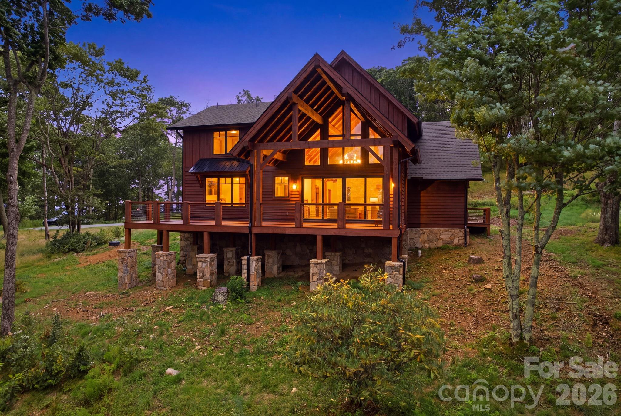761 Foxfire Drive
