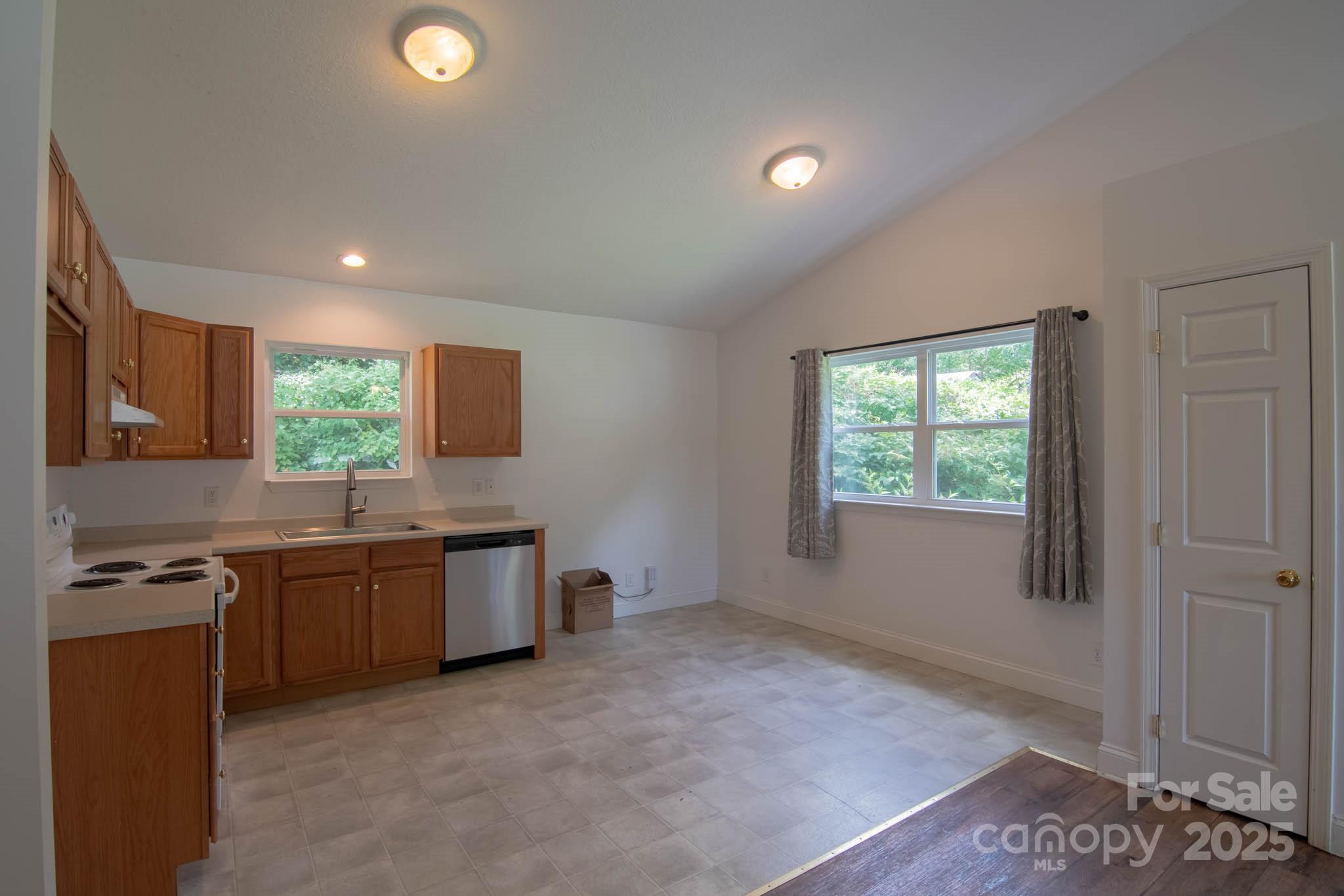835 3rd Avenue W