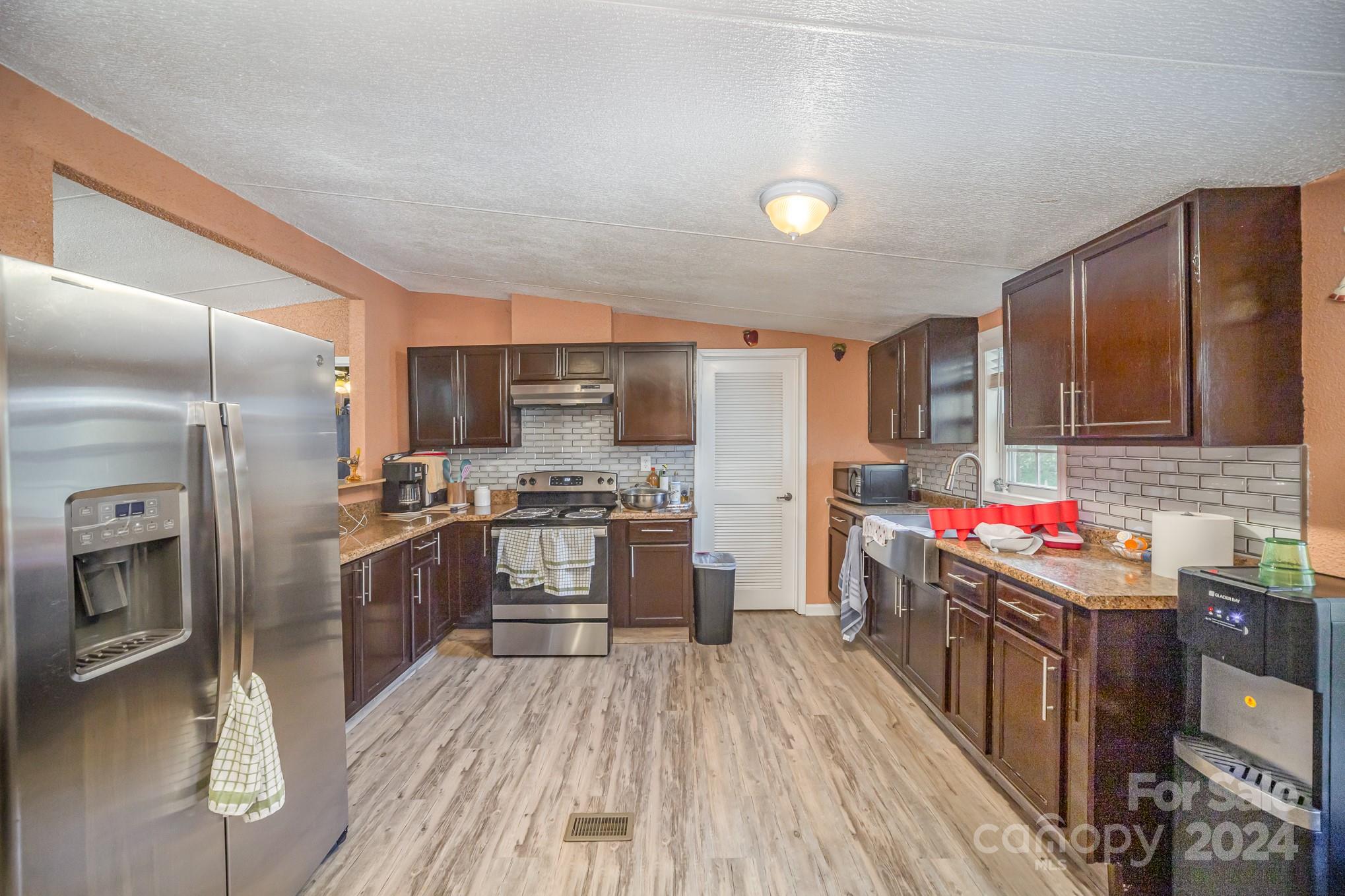 Meadowbrook - Residential