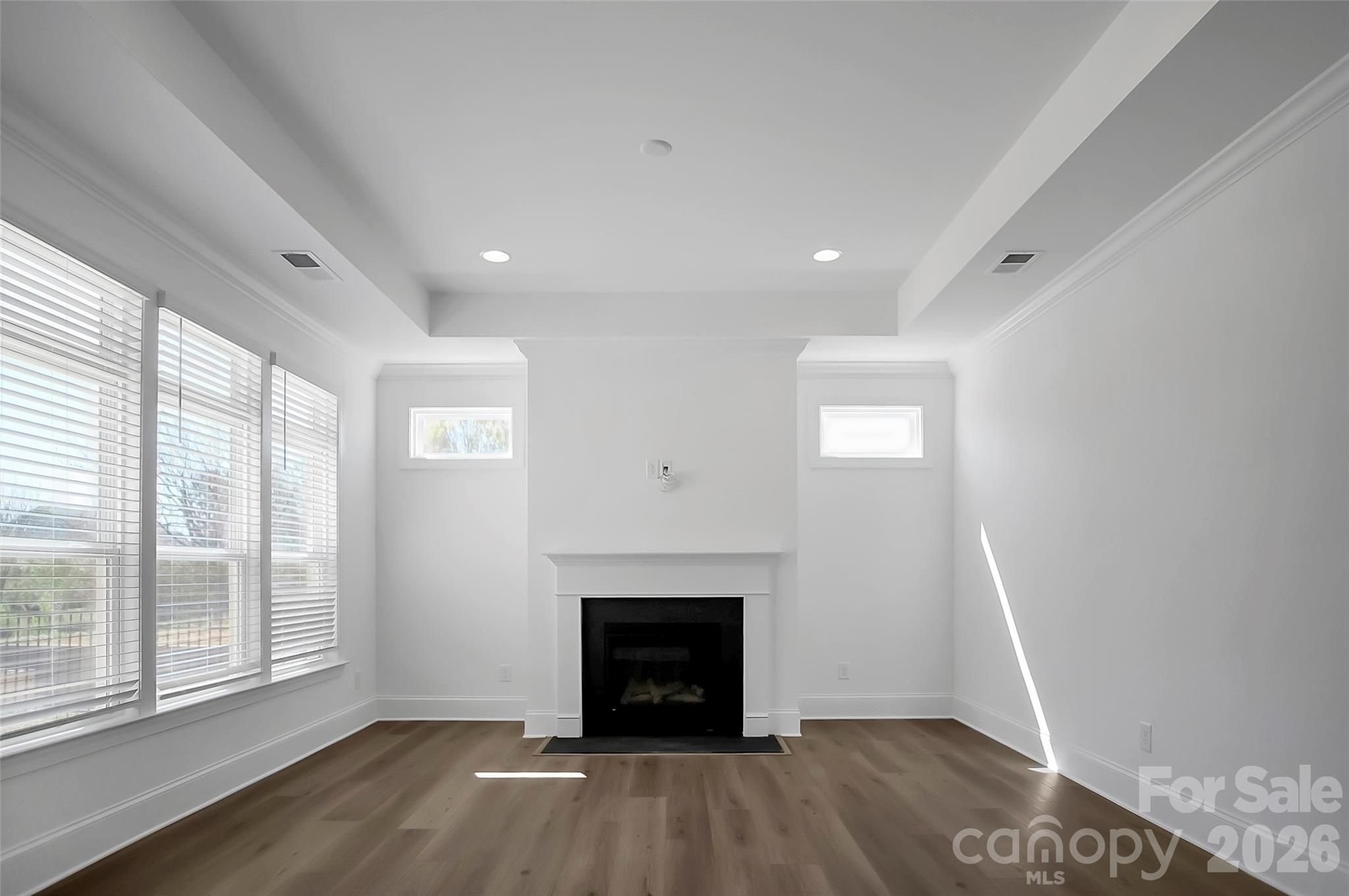 Founders Landing - Residential