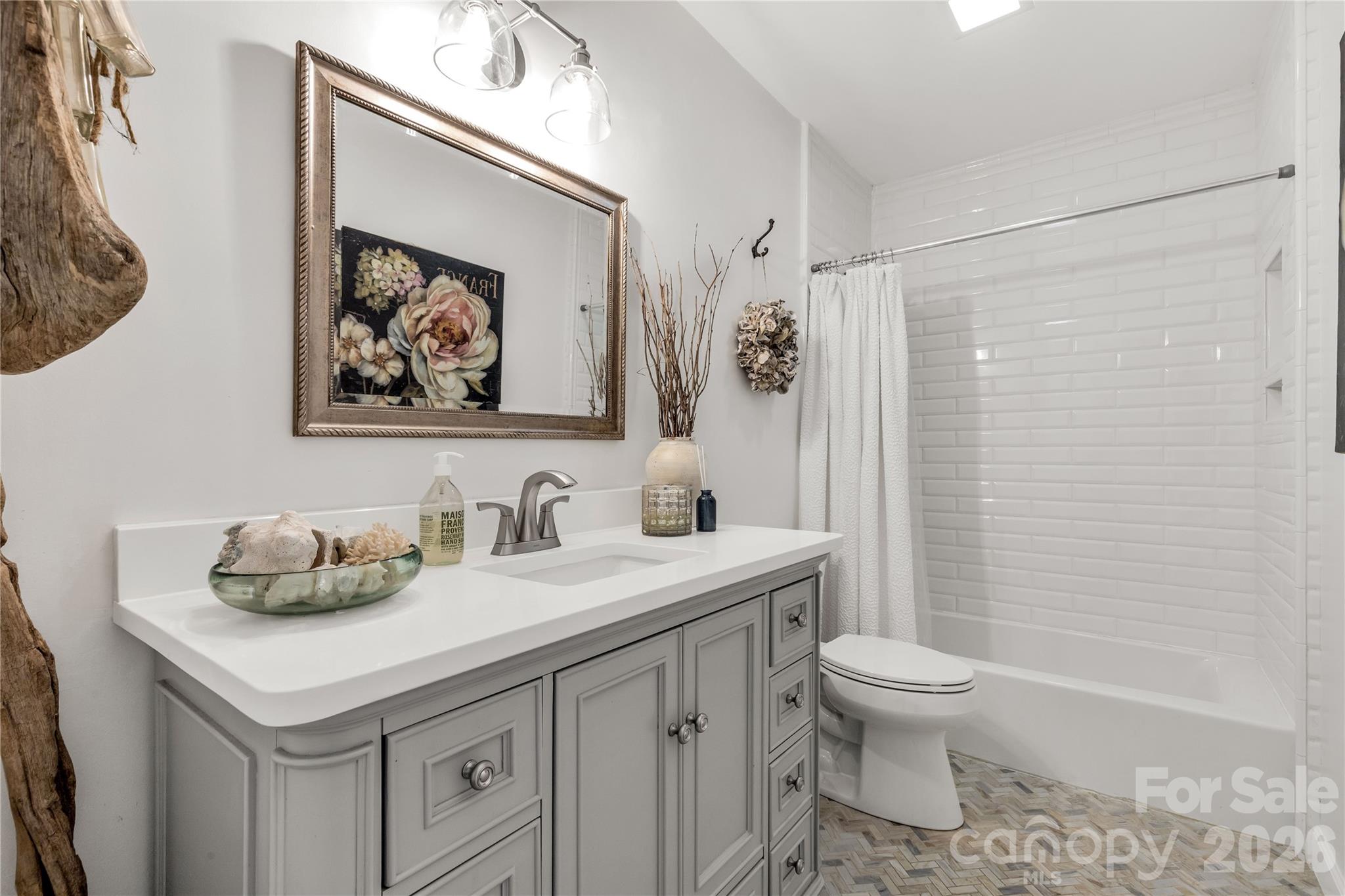 River Hills - Residential