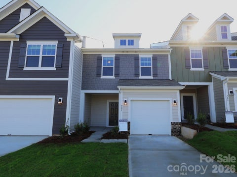 Photo of 781 Kitfox Drive NW, Concord, NC 28027 (MLS # 4391069)