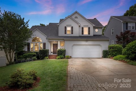 8605 Tamarron Drive Charlotte NC 28277