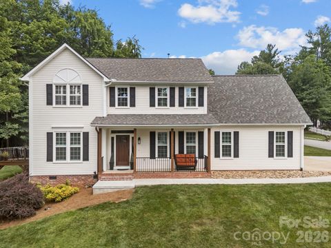 Photo of 200 Windsor Forest Circle, Fletcher, NC 28732 (MLS # 4363372)