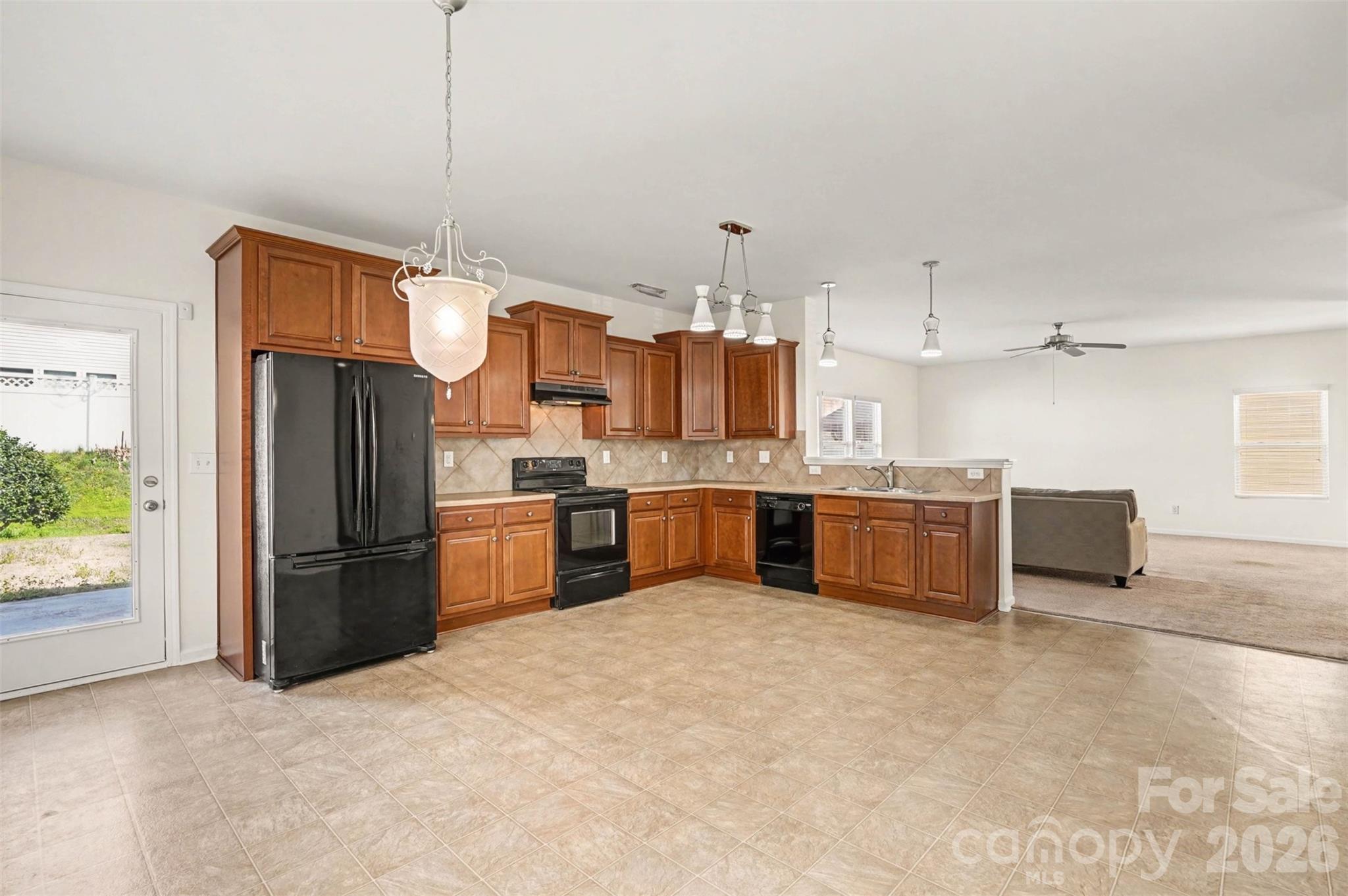 Regal Manor - Residential