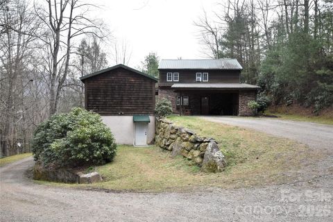 85 Homlish Gardens Drive Waynesville NC 28785