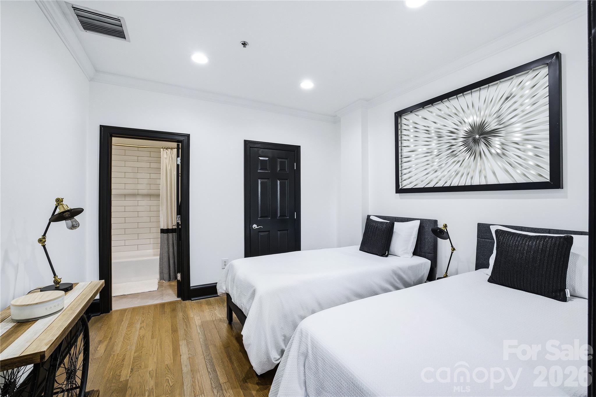 Iveys Townhomes - Residential