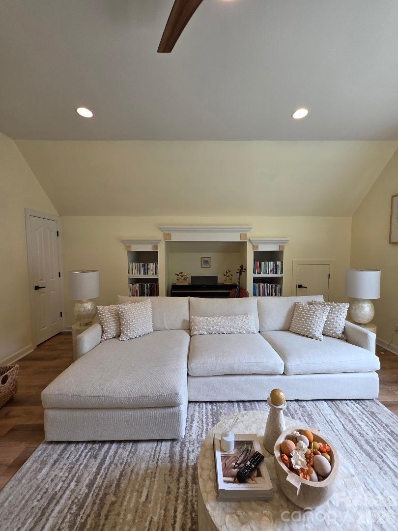 Tara Plantation - Residential