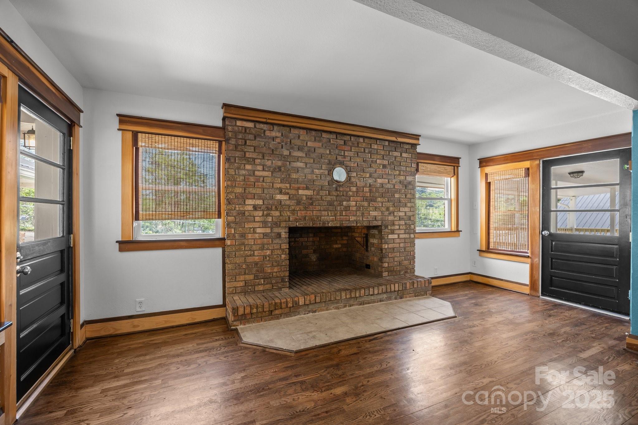 186 Joyner Avenue