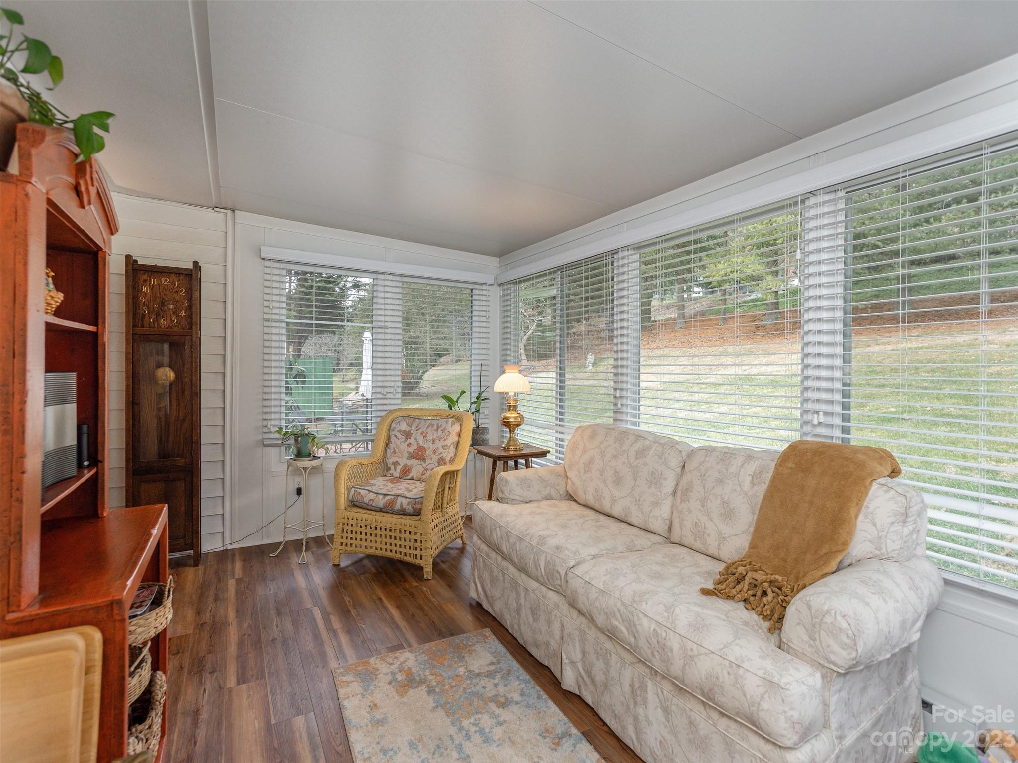 Brightwater Farms Est - Residential