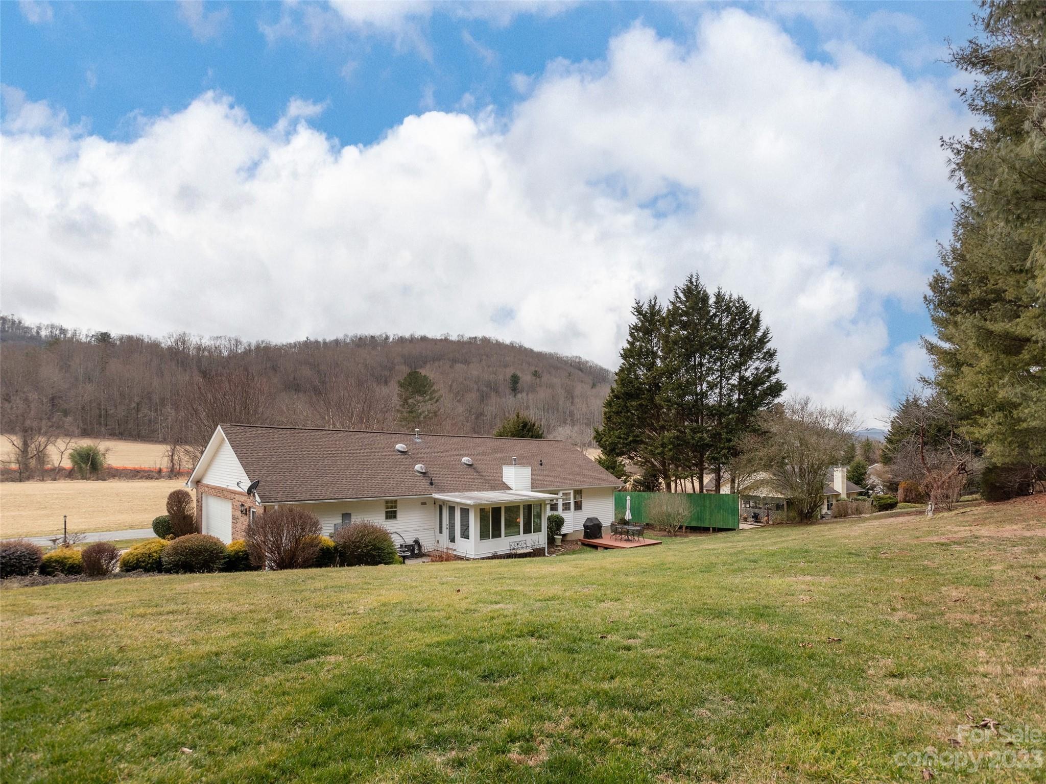 Brightwater Farms Est - Residential