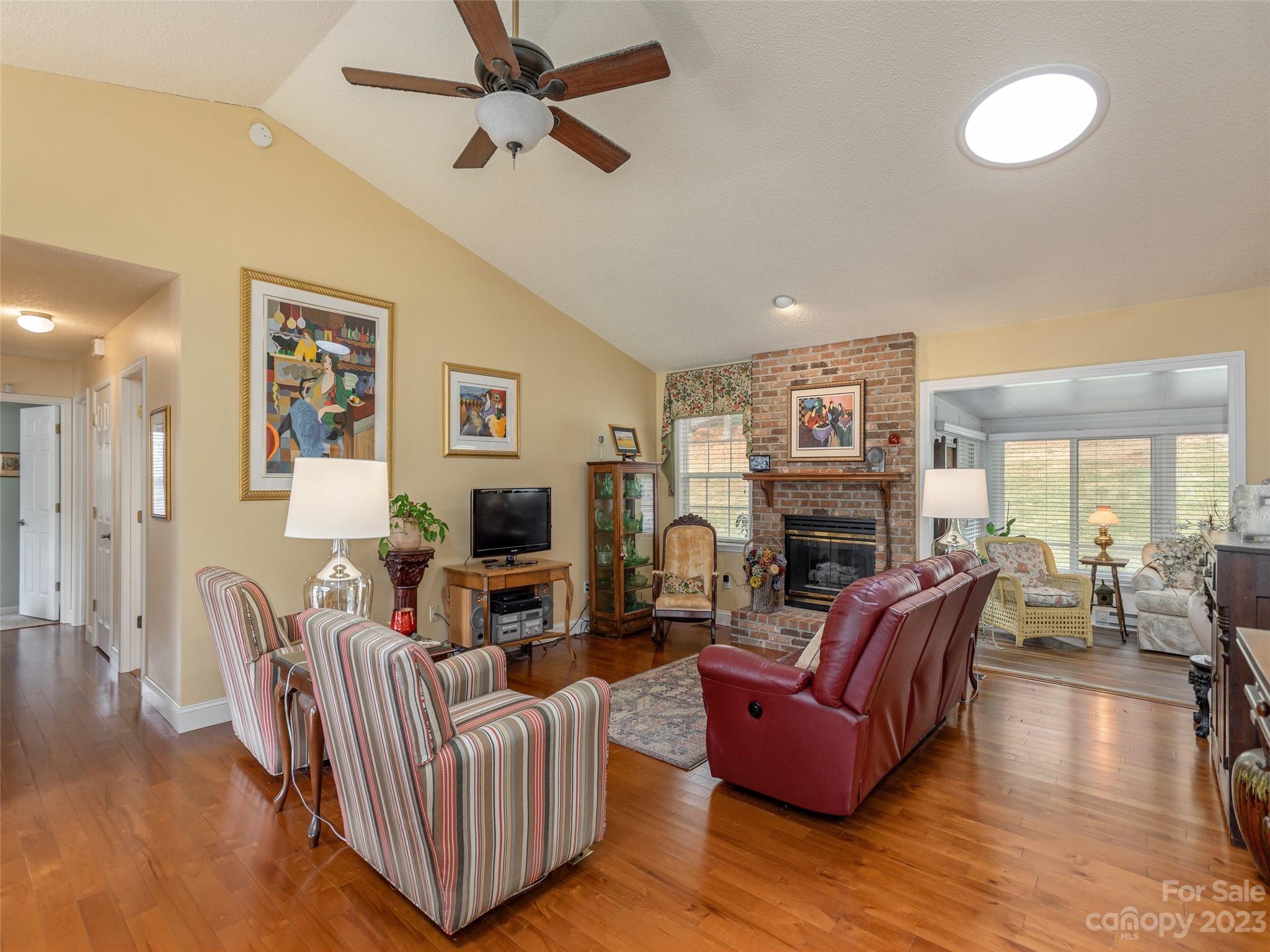 Brightwater Farms Est - Residential