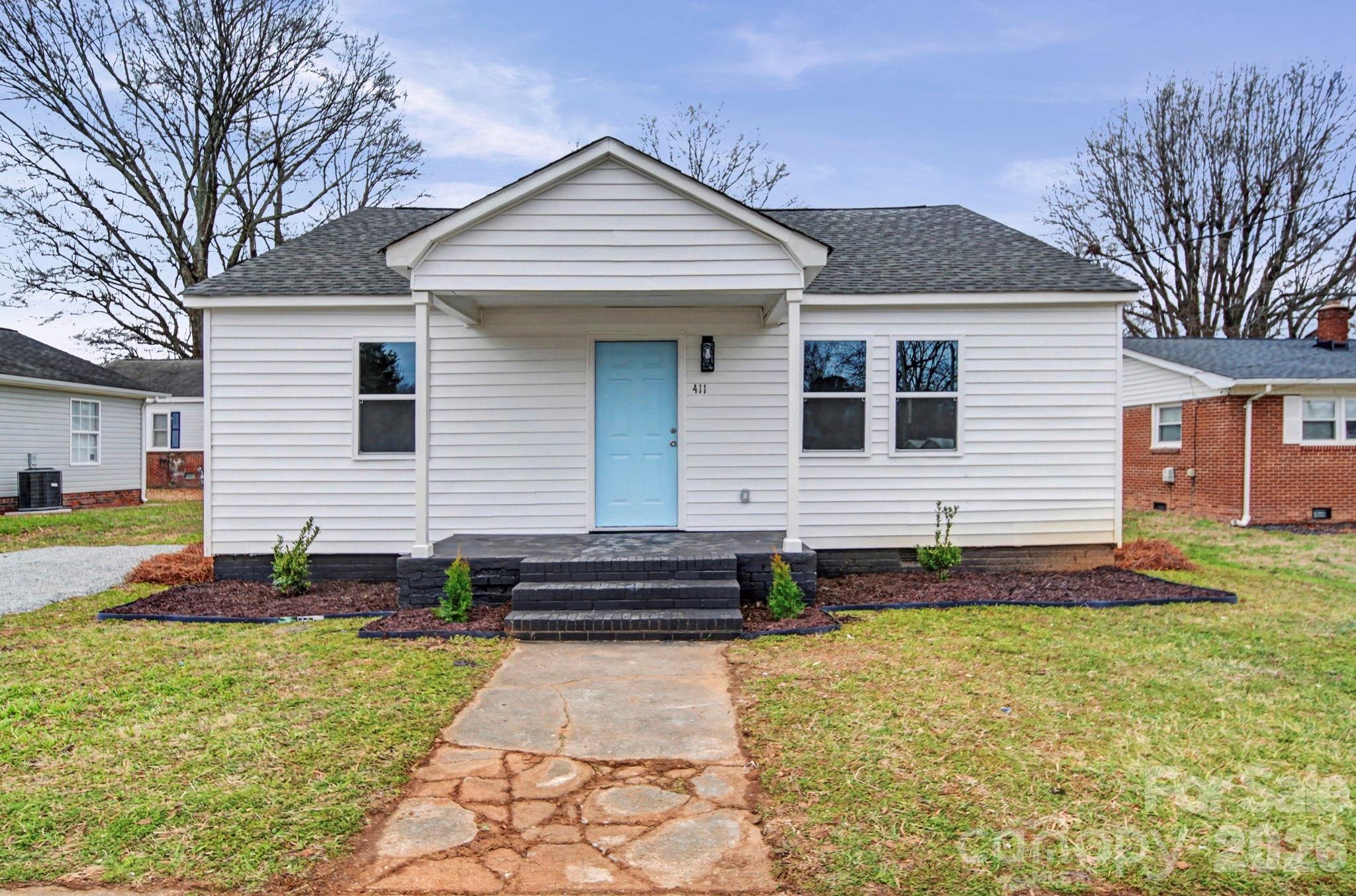 411 N Mulberry Street