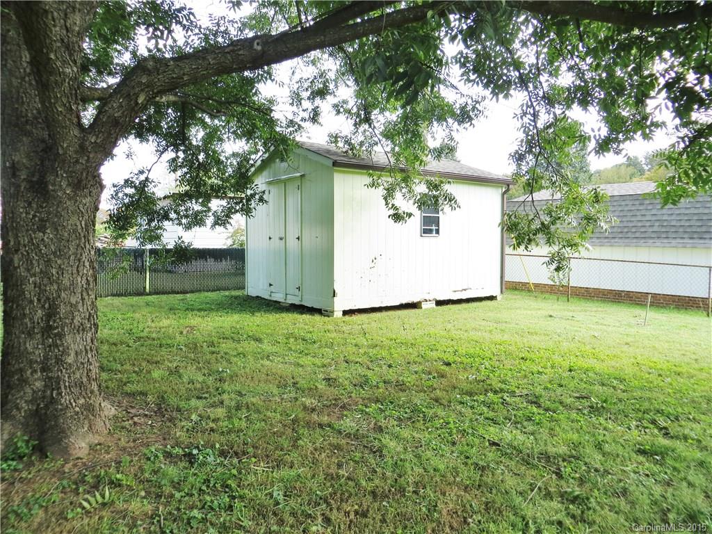 Meadowbrook Acres - Residential