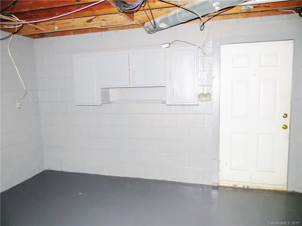 Meadowbrook Acres - Residential